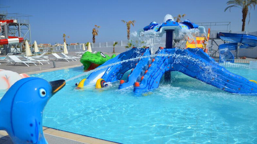 King Evelthon Beach Hotel & Resort